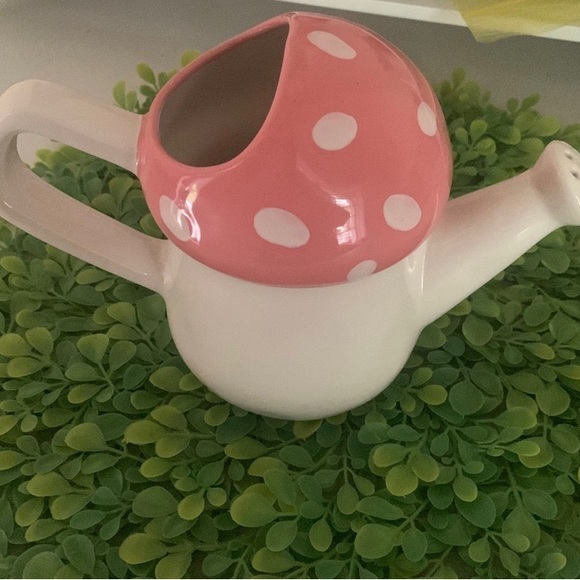 Rae Dunn Ceramic Pottery Mushroom - Picture 4 of 8